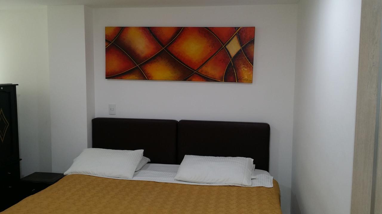 A Bogota On Holidays By Open - Hotel Cas-Embajada Americana 외부 사진