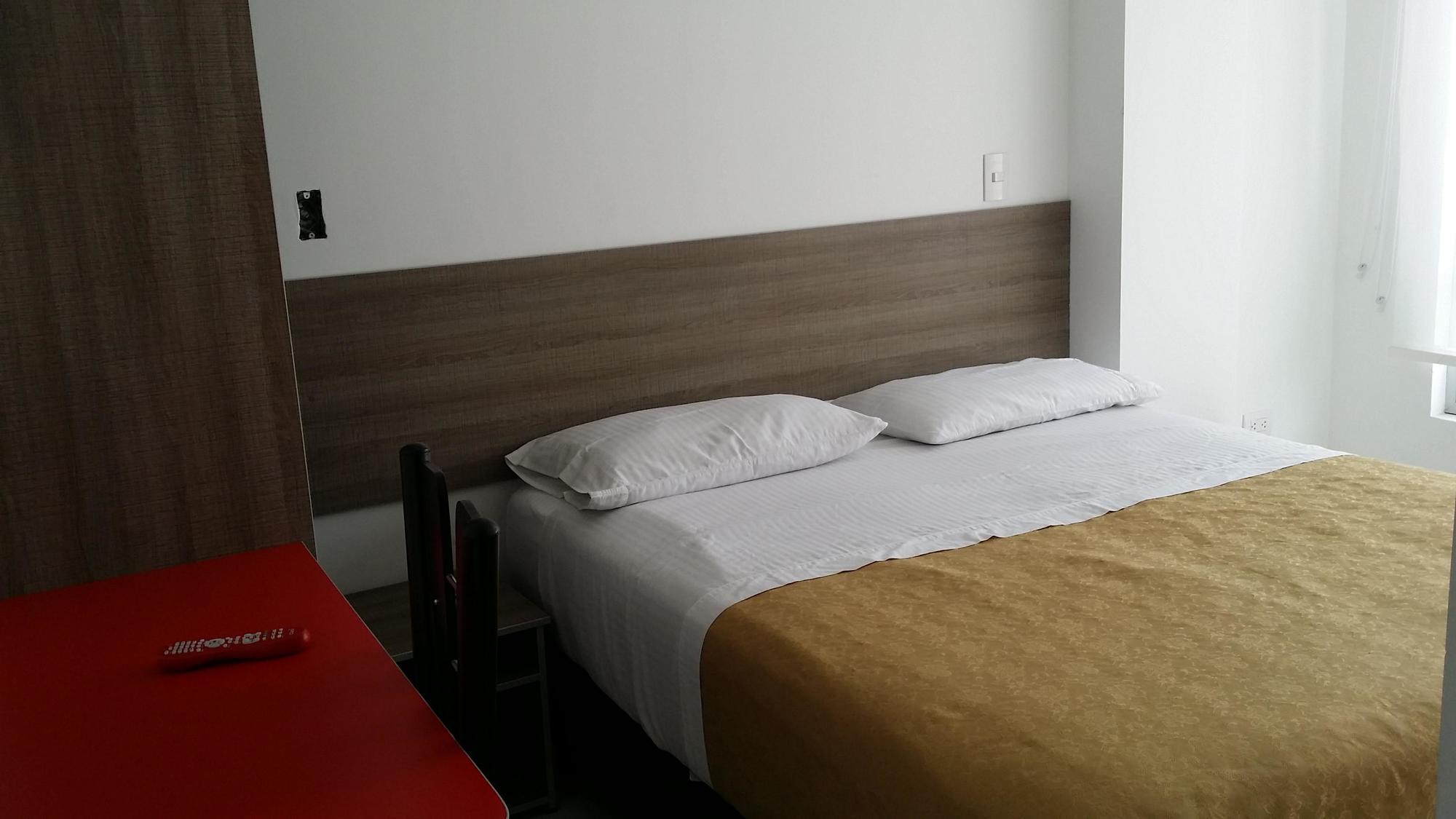 A Bogota On Holidays By Open - Hotel Cas-Embajada Americana 외부 사진