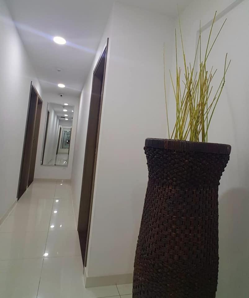 A Bogota On Holidays By Open - Hotel Cas-Embajada Americana 외부 사진